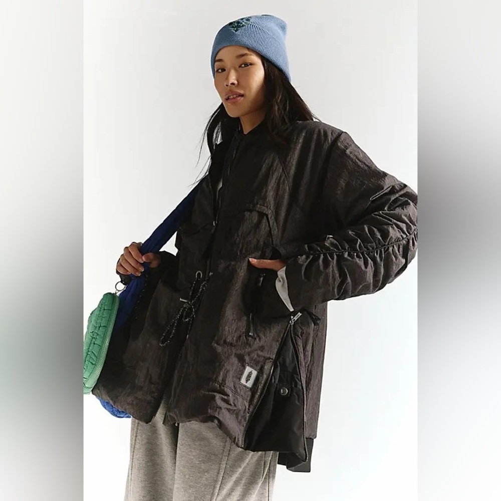FP Movement Care FP Tricked Out Trek Lightweight Puffer Jacket - Picture 3 of 12